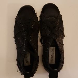 Bravo Black Shoes size 9